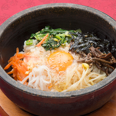韓国料理 KOREAN KITCHEN 3匹の子豚 西院山ノ内店のおすすめランチ2