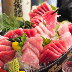 全席個室 生本マグロと炭火焼き鳥 海鮮居酒屋 灯 藤沢北口店の写真2