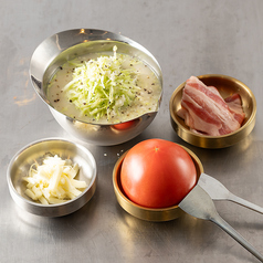 トマトたっぷりマルゲリータもんじゃ