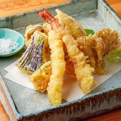 【職人が揚げる絶品の天婦羅】
