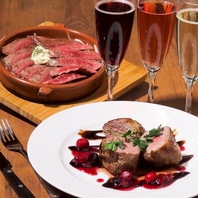シェフこだわりのお肉料理×樽生スパークリングワイン♪