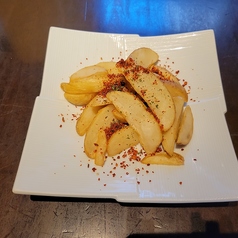 スパイシーポテトフライ