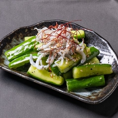 しらすのせたたききゅうり