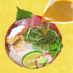 海鮮丼(小)