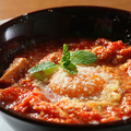 料理メニュー写真 和牛のトリッパと白インゲン豆のトマト煮　ローマ風