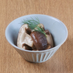 川内村産 ひたむき椎茸の白ワインビネガーマリネ