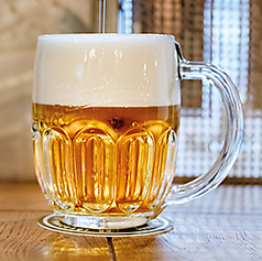 ピルスナーウルケ500ml(生)(チェコ)