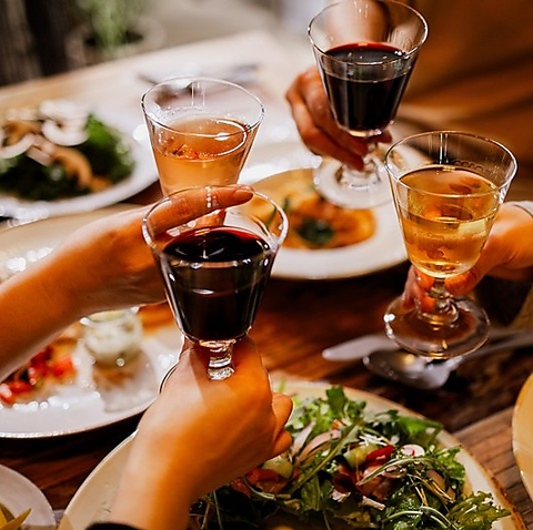 生田緑地へと向かう道の途中のボタニカル　カフェ＆バー★インダストリアルな空間で♪