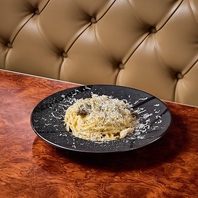 周囲には緑が広がり、ロケーションも◎