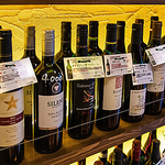 ボトルワインをはじめサワー・焼酎・日本酒も種類豊富！当店自慢の料理との相性もバッチリです。