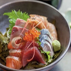 日替わり　海鮮丼