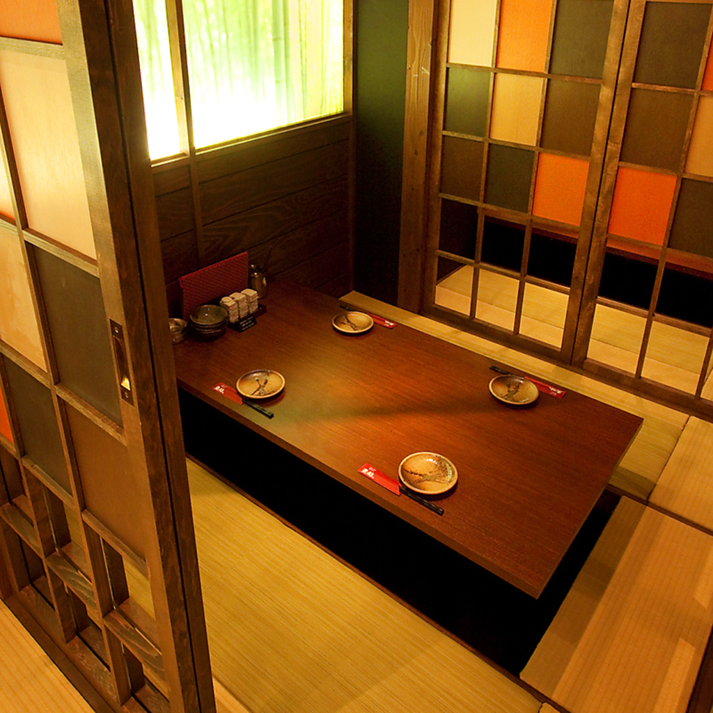 こちらは１F奥のお座敷＆掘りごたつの完全個室☆最大～２４名様迄、ご利用出来る個室です☆