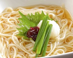 稲庭うどん（温/冷）　各