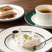 お食事の後のお口直しにドルチェもご用意しております♪