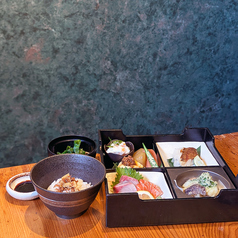 Foods bar 栞屋のおすすめランチ1