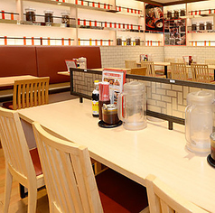 担担麺専門店 想吃担担面 栄店の雰囲気2