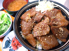 飛騨牛カルビ丼