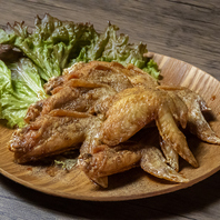 手が止まらない！相性抜群の手羽先＆クラフトビール