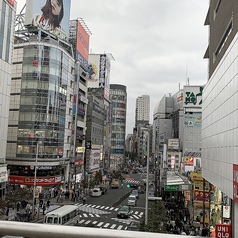 赤から新宿西口店の外観3