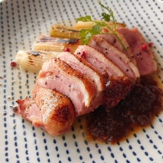 合鴨グリルと焼きネギの燻製仕上げ