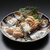 鹿児島県で人気の郷土料理である「黒さつま鶏」は旨味が濃く、歯ごたえがあります♪