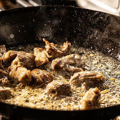 【毎月29日限定】肉好き全員集合！名物「鉄板焼肉」を特別価格でご提供！