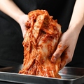 料理メニュー写真&nbsp;【おいしさ・健康・オモニの優しさ】オモニの手作りキムチ