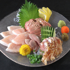 朝引き鶏たたき盛り合わせ