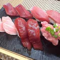 長崎県産生本まぐろとオーロラサーモンの写真