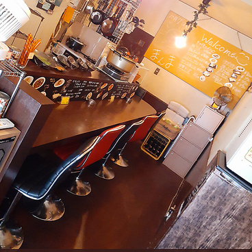 ちょい呑み酒場 まんまの雰囲気1