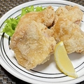 料理メニュー写真&nbsp;特製若鶏の唐揚げ(塩又はしょうゆ)