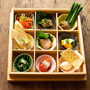 炭と檸檬 白黒のおすすめ料理1