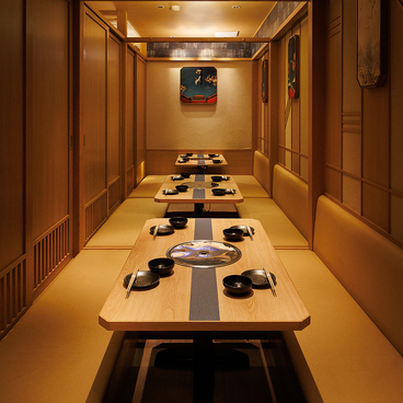 居酒屋 ミエノカクレガ 四日市店の雰囲気1