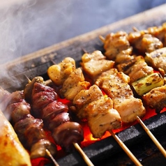 香ばしく焼き上げる本格焼き鳥ランチ