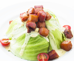 WEDGE SALAD