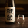 お料理に合わせた日本酒、焼酎やウイスキーの銘柄酒を多数ご用意!コースは全て3時間飲み放題付で、銘柄酒含むプレミアム飲み放題への変更は+500円と、お手頃価格にて変更可能◎2時間飲み放題単品コースのご用意もあるので、自慢のお料理と合わせてリーズナブルにご堪能も可能♪