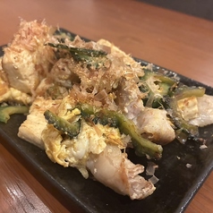 外せない逸品！沖縄県代表の家庭料理「ゴーヤチャンプル—」の写真