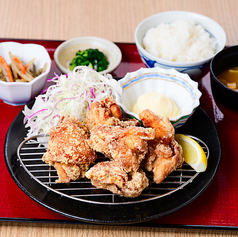 鶏のから揚げ定食