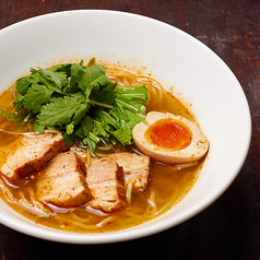 薬膳ラーメン(セット1780円：単品1300円)