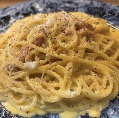 カルボナーラ※アラカルトメニューのパスタ大盛りは×1.5(量&値段)となります。