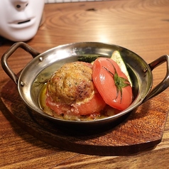 まるごとトマトのごちそうハンバーグ