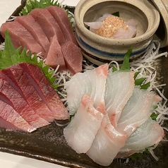 鮮魚刺身盛り合わせ 2~4人前