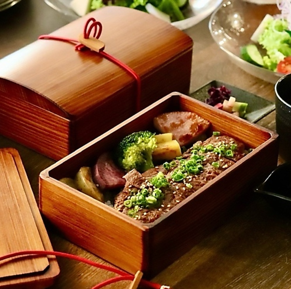 TEPPANYAKI テッパンヤキ 小春日和の写真ギャラリー