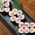 料理メニュー写真&nbsp;本マグロ中トロ鉄火巻