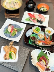 回転寿し 仁のコース写真