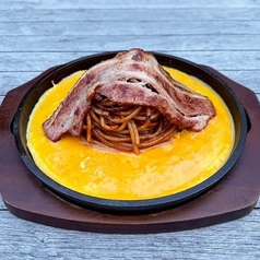 洋食店の鉄板ナポリタン