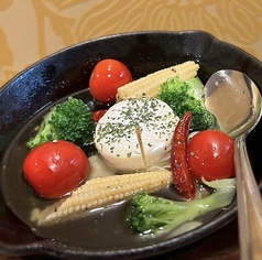 カマンベールのアヒージョ