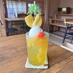 ☆南国気分☆魅惑のトロピカルクリームソーダ
