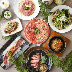 忘年会のご予約受付中｜牛タンの魅力を存分に味わえる内容に焼き鳥や人気の逸品などお得な飲み放題付コースの写真