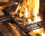 地鶏の炭火焼や仙台名物厚切り熟成牛タン炭火焼♪♪炭で豪快に焼き上げます♪